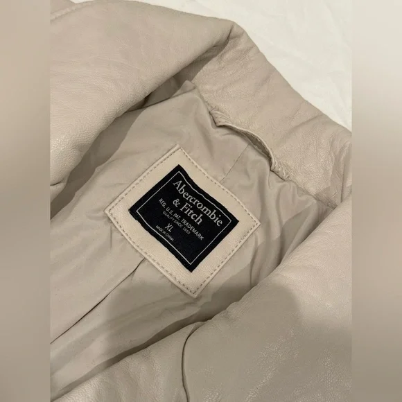 Abercrombie & Fitch Faux Leather Jacket Extra Large Beige Biker Motorcycle AF - Picture 5 of 7